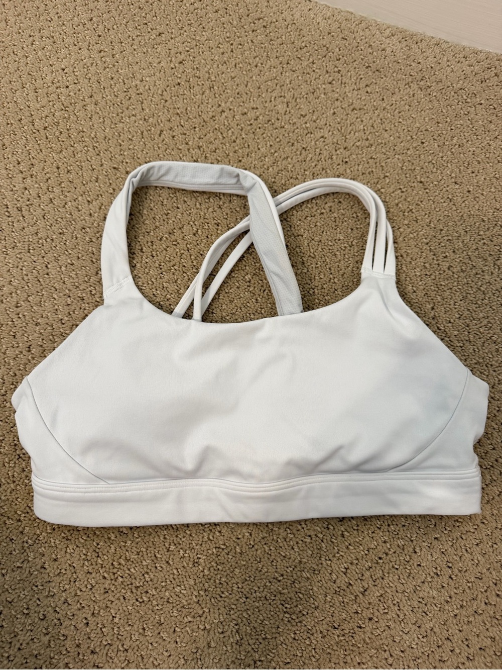 Athleta Train Free Sports Bra - Small D/DD